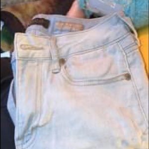 American eagle size 2L skinny jeans